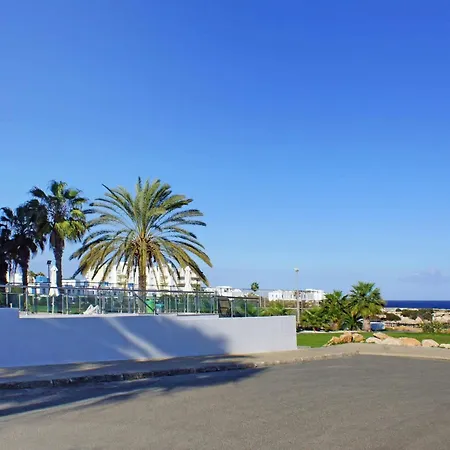 Casa de Férias Sharon - Coralli Beachfront Protaras