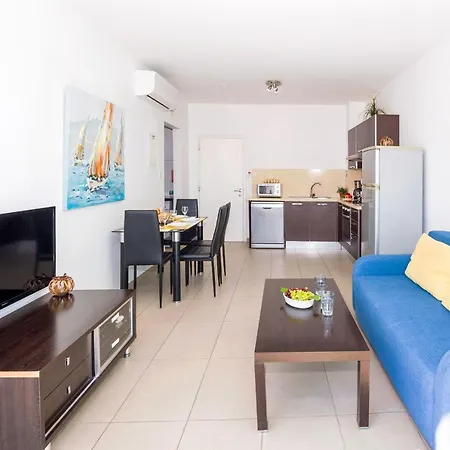 아파트 Sharon - Coralli Beachfront 프로타라스