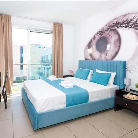 Sharon - Coralli Beachfront بروتاراس