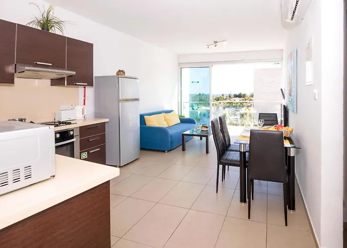 Sharon - Coralli Beachfront Διαμέρισμα Πρωταράς