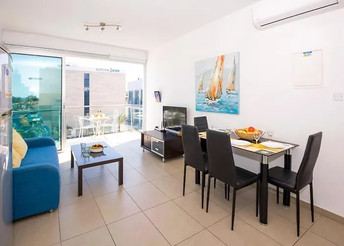 Sharon - Coralli Beachfront Πρωταράς