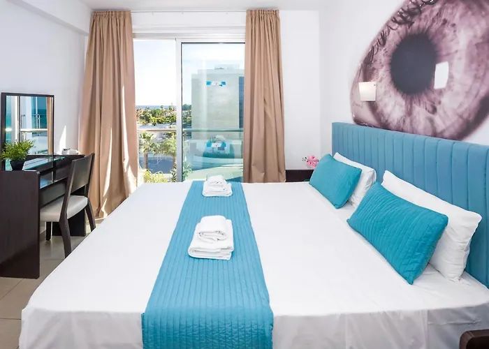 Sharon - Coralli Beachfront Apartment